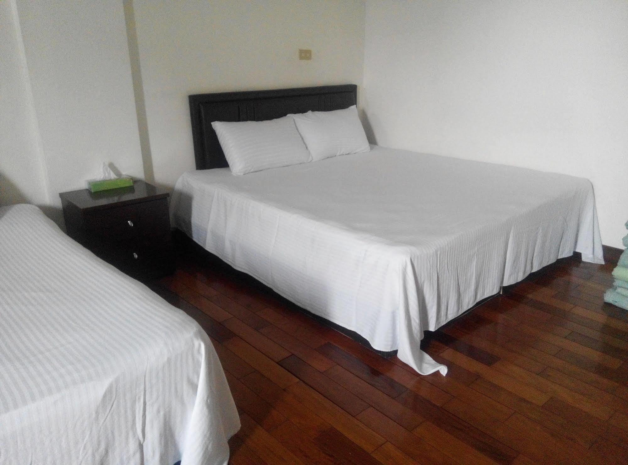 Taitung Travel Hostel ภายนอก รูปภาพ